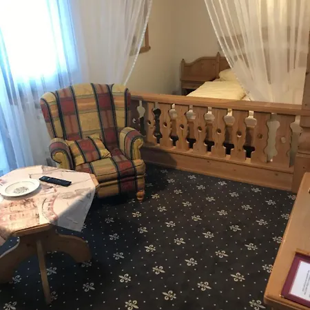 普瑞灵格兰德宫酒店 招待所