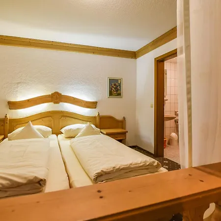 Pensión Preissinger 3*